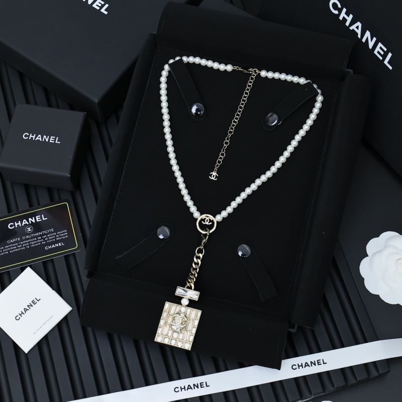 Chanel Necklaces